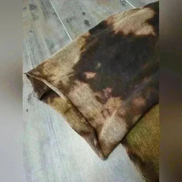 No Comment Reverse Tie Dye Cropped Sweatshirt - Picture 2 of 8